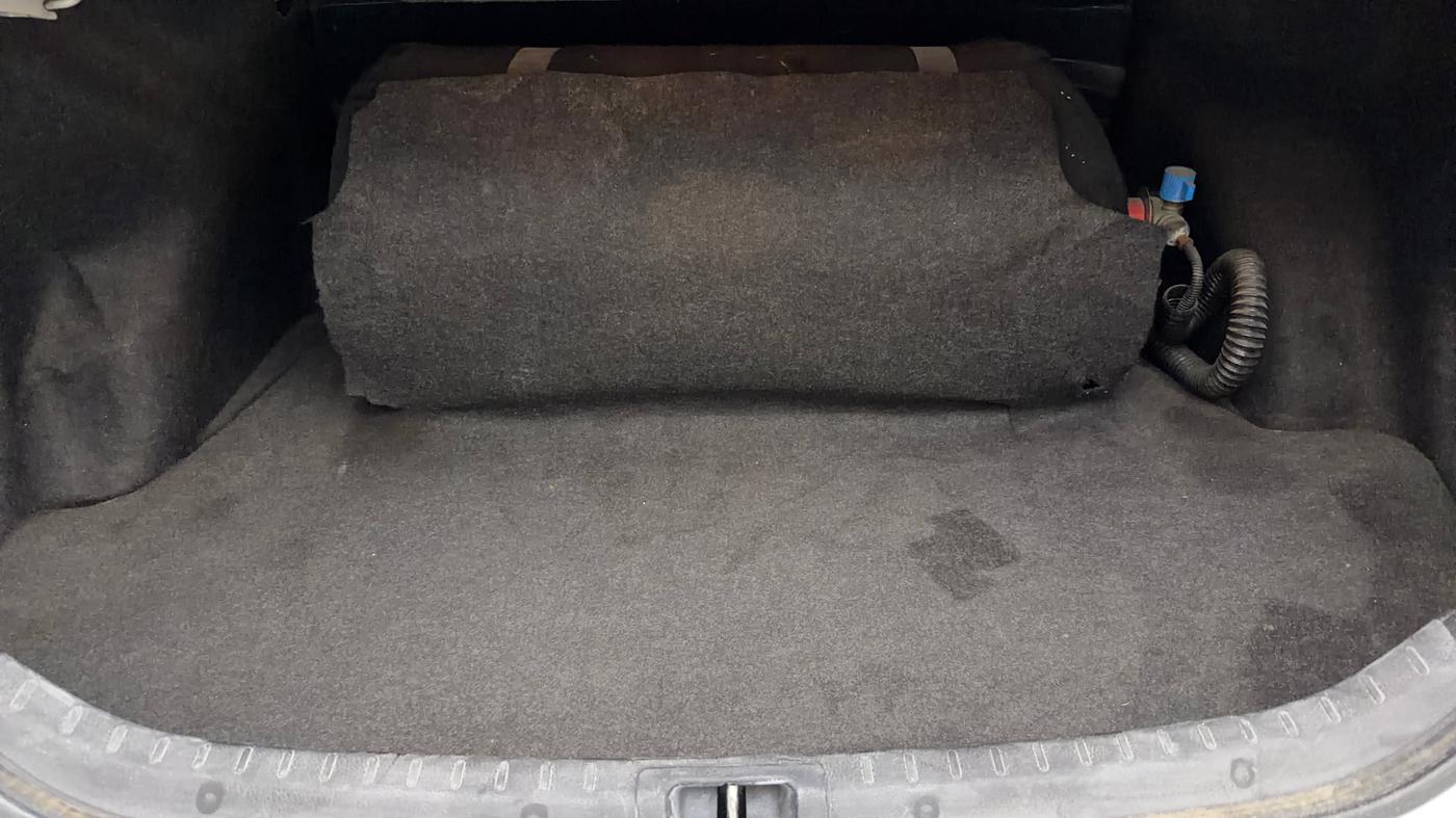 2014 Toyota Corolla Altis JS PETROL, CNG, Manual, 84,018 km, Boot Inside