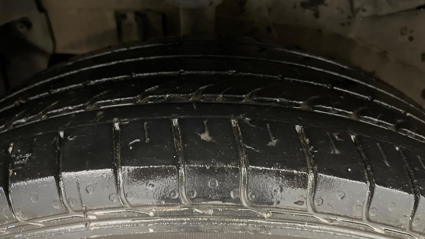 2017 Tata NEXON XM PETROL, Petrol, Manual, 56,943 km, Right Rear Tyre Tread