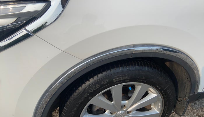 2022 MG ASTOR SUPER 1.5 CVT, Petrol, Automatic, 24,114 km, Left fender - Cladding has minor damage