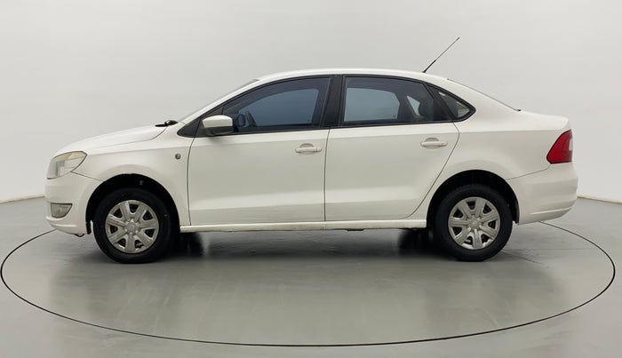 2012 Skoda Rapid 1.6 MPI AT AMBITION PLUS, Petrol, Automatic, 40,902 km, Left Side