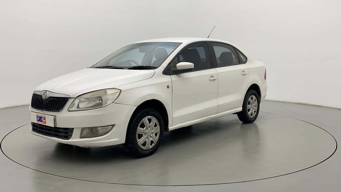 2012 Skoda Rapid 1.6 MPI AT AMBITION PLUS, Petrol, Automatic, 40,902 km, Left Front Diagonal
