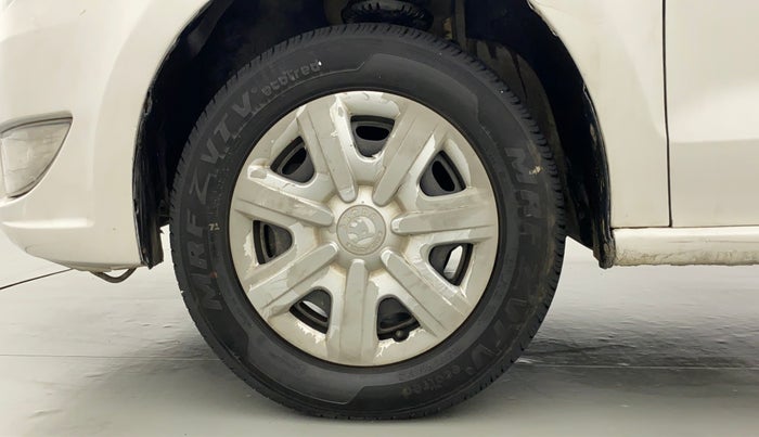 2012 Skoda Rapid 1.6 MPI AT AMBITION PLUS, Petrol, Automatic, 40,902 km, Left Front Wheel