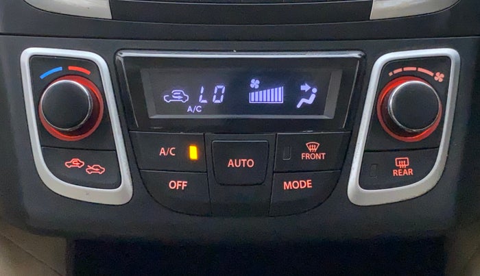 2015 Maruti Ciaz ZXI, Petrol, Manual, 83,871 km, Automatic Climate Control