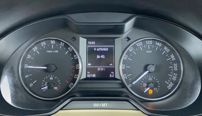 2015 Skoda Octavia AMBITION 2.0 TDI CR, Diesel, Manual, 62,277 km, Odometer Image
