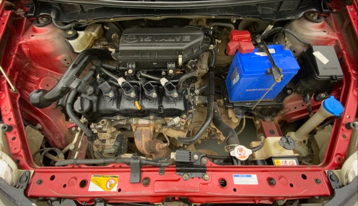 2019 Toyota Etios Liva VX DUAL TONE, Petrol, Manual, 27,088 km, Open Bonet