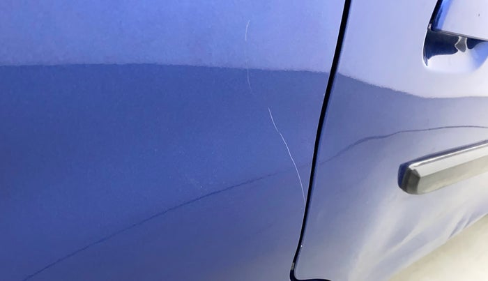2015 Maruti Alto 800 VXI, Petrol, Manual, 50,406 km, Right quarter panel - Minor scratches