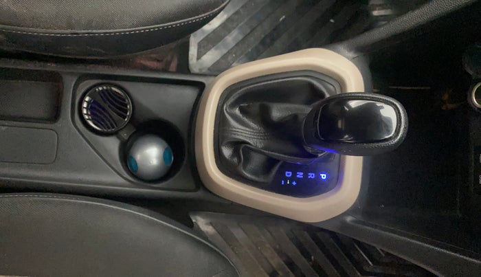 2016 Hyundai Grand i10 ASTA AT 1.2 KAPPA VTVT, Petrol, Automatic, 36,596 km, Gear Lever