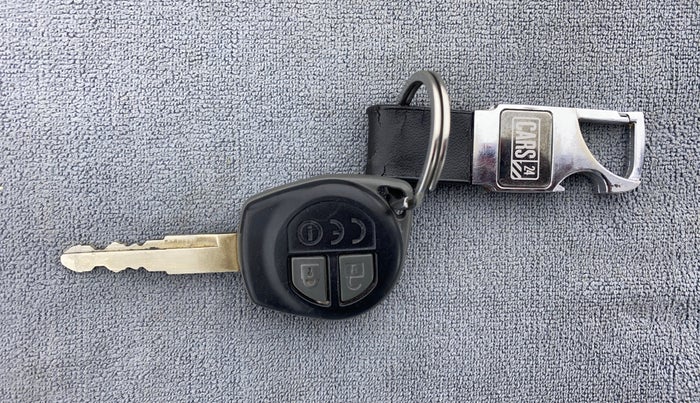 2021 Maruti Dzire VXI AMT, Petrol, Automatic, 24,467 km, Key Close Up