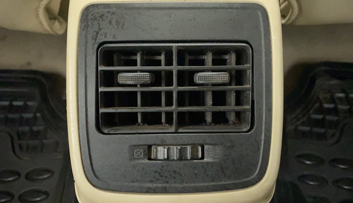 2021 Maruti Dzire VXI AMT, Petrol, Automatic, 24,467 km, Rear AC Vents