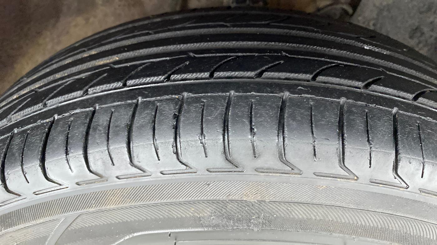 2015 Nissan Micra XL CVT (PETROL), Petrol, Automatic, 60,897 km, Right Front Tyre Tread