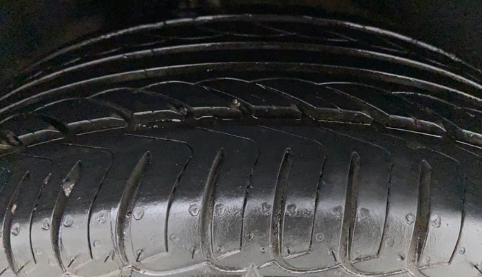 2020 Ford Ecosport 1.5TITANIUM TDCI, Diesel, Manual, 15,880 km, Right Rear Tyre Tread