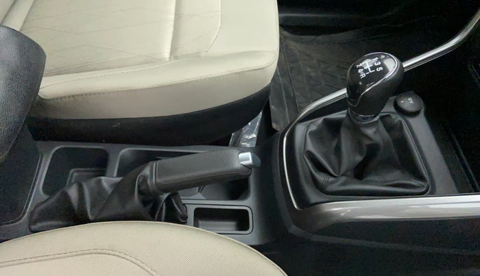 2020 Ford Ecosport 1.5TITANIUM TDCI, Diesel, Manual, 15,880 km, Gear Lever