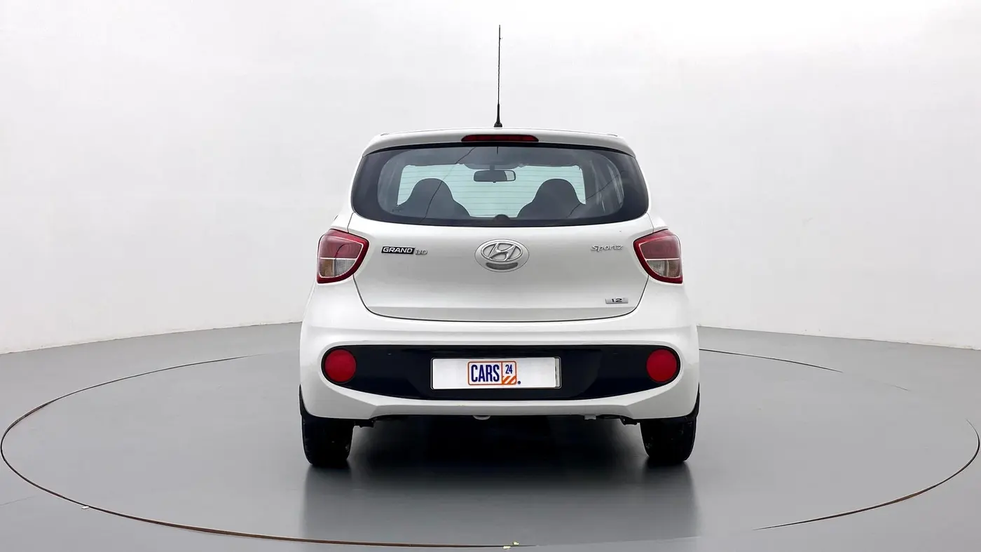 2017 Hyundai Grand i10 SPORTZ 1.2 KAPPA VTVT, Petrol, Manual, 34,113 km, Back/Rear