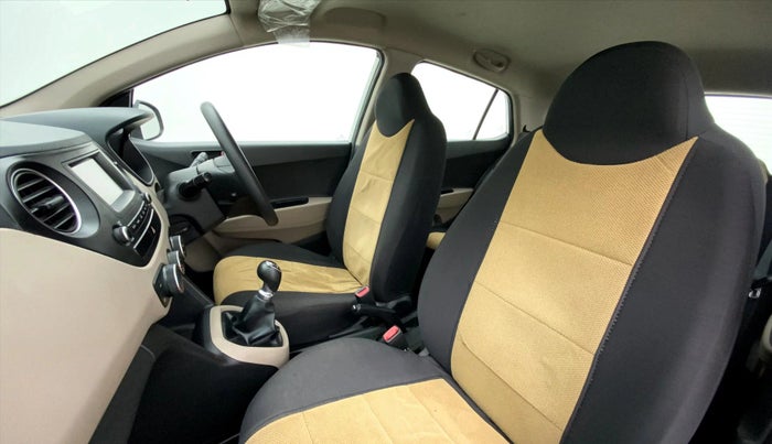 2017 Hyundai Grand i10 SPORTZ 1.2 KAPPA VTVT, Petrol, Manual, 34,113 km, Right Side Front Door Cabin