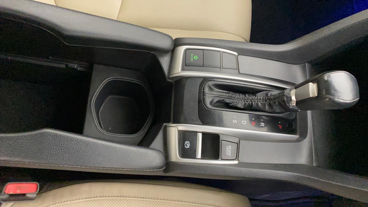 2019 Honda Civic 1.8L I-VTEC VX CVT, Petrol, Automatic, 23,043 km, Gear Lever