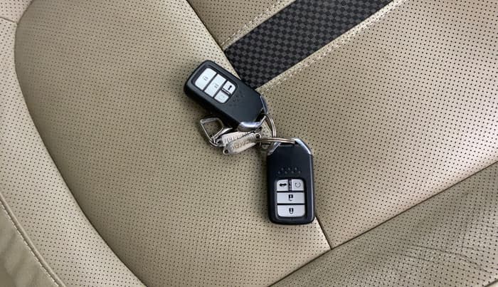 2019 Honda Civic 1.8L I-VTEC VX CVT, Petrol, Automatic, 23,043 km, Key Close Up