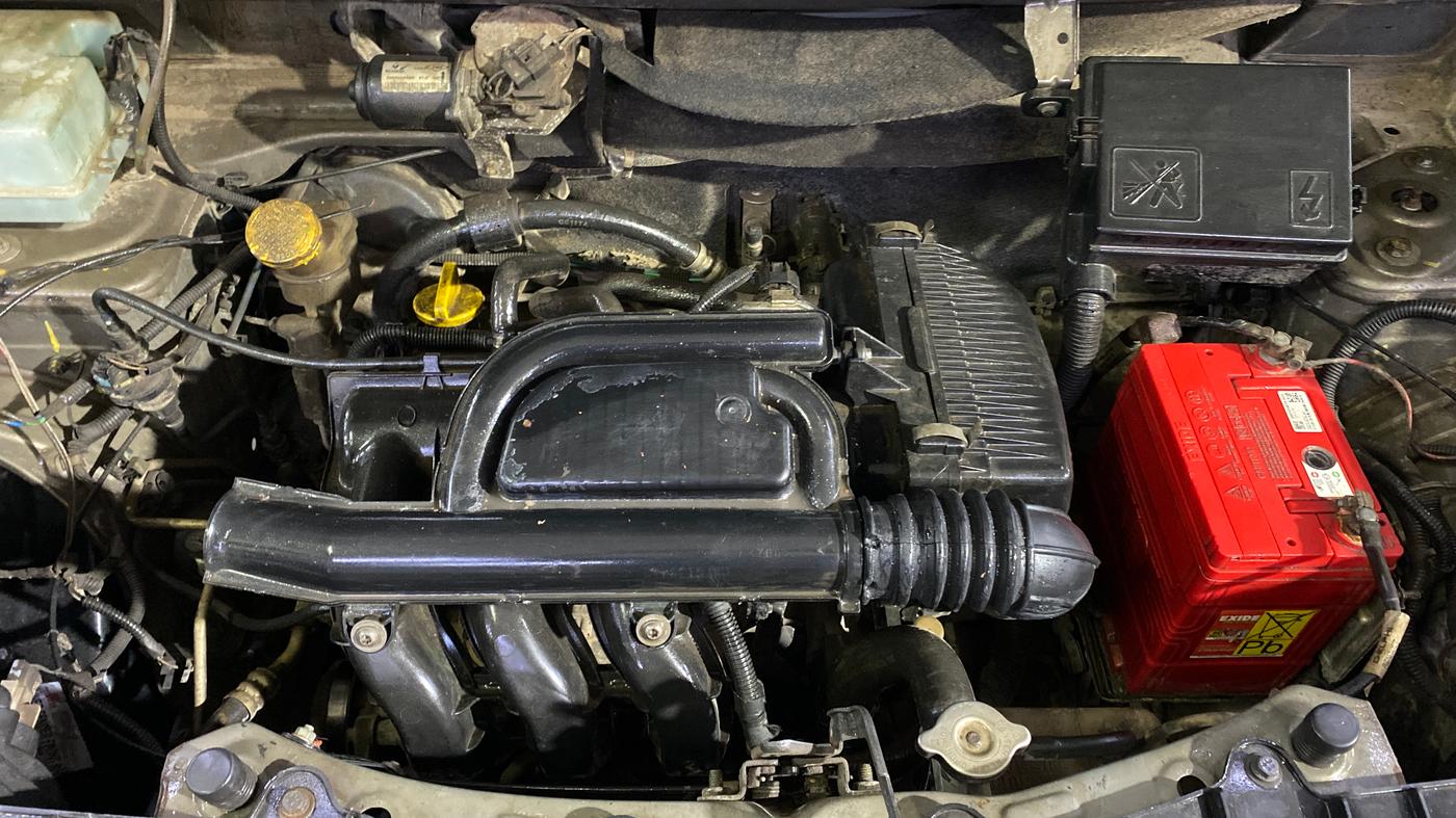 2018 Renault Kwid RXL, Petrol, Manual, 1,01,384 km, Engine View