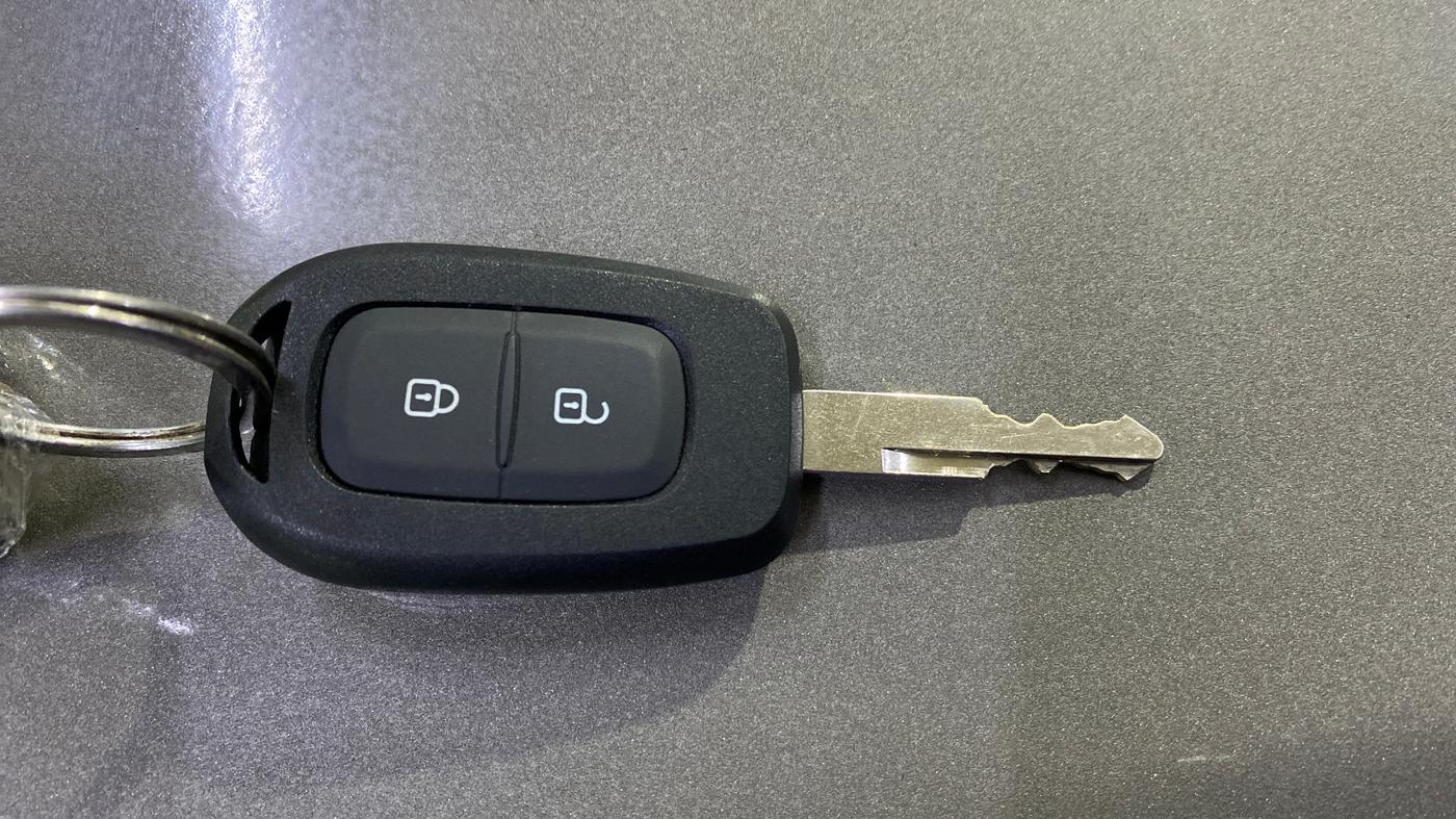 2018 Renault Kwid RXL, Petrol, Manual, 1,01,384 km, Key Close Up