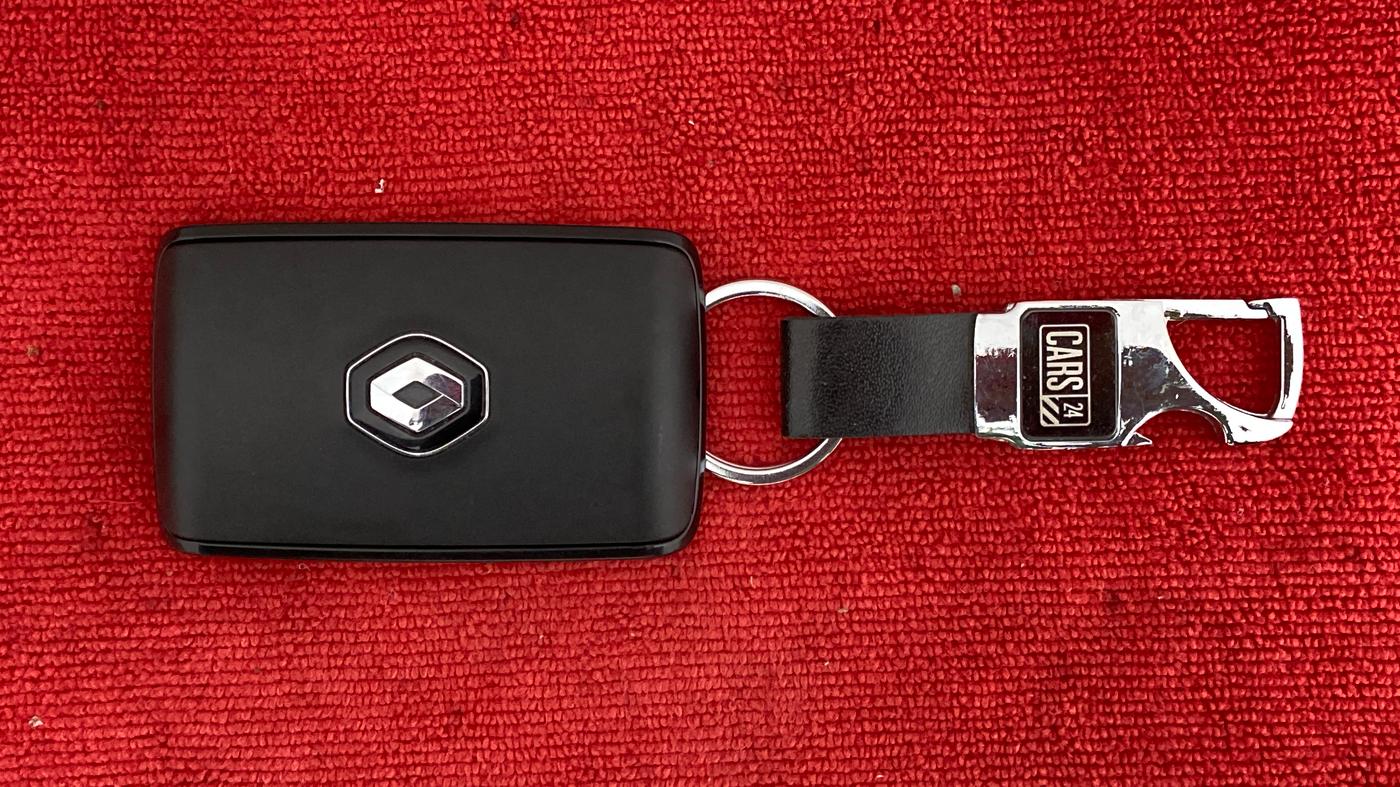 2021 Renault Kiger RXZ TURBO MT, Petrol, Manual, 30,423 km, Key Close Up