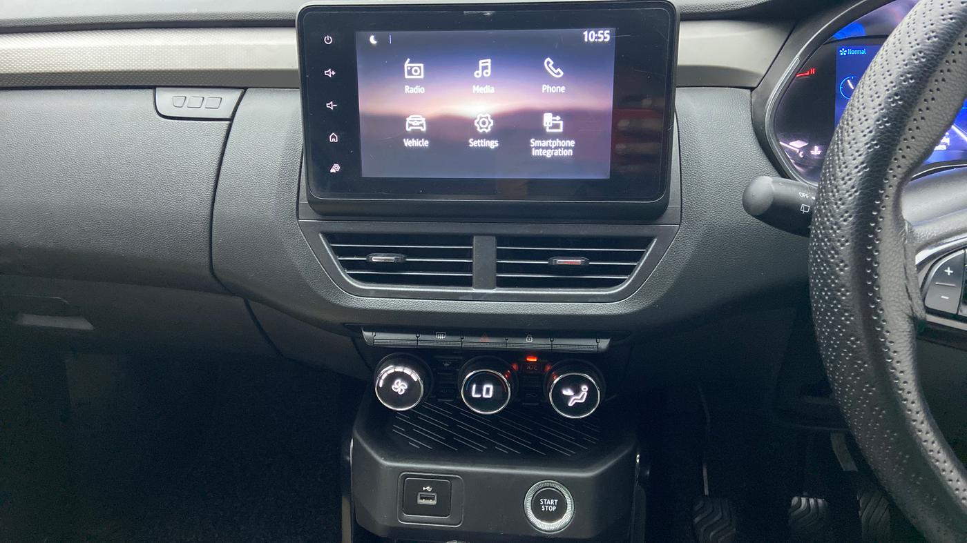 2021 Renault Kiger RXZ TURBO MT, Petrol, Manual, 30,423 km, Air Conditioner