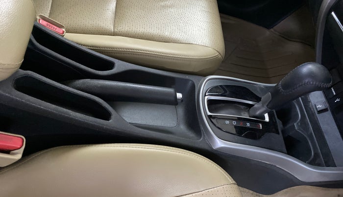 2018 Honda City 1.5L I-VTEC VX CVT, Petrol, Automatic, 63,802 km, Gear Lever