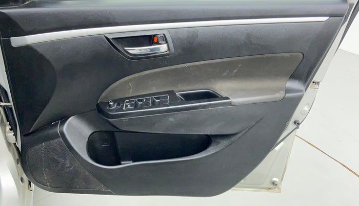 2017 Maruti Swift VXI, Petrol, Manual, 83,231 km, Driver Side Door Panels Control