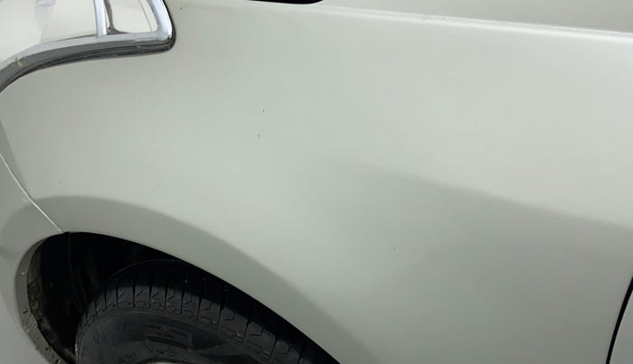 2017 Maruti Swift VXI, Petrol, Manual, 83,231 km, Left fender - Minor scratches