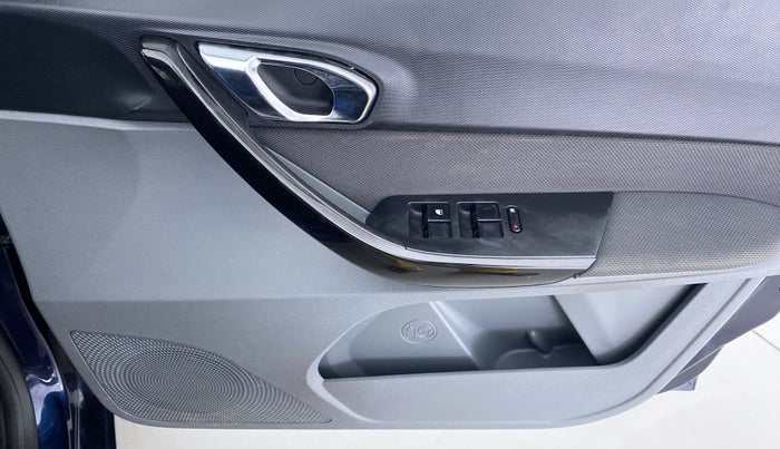2018 Tata TIGOR Revotron XZA 1.2, Petrol, Automatic, 19,696 km, Driver Side Door Panels Control