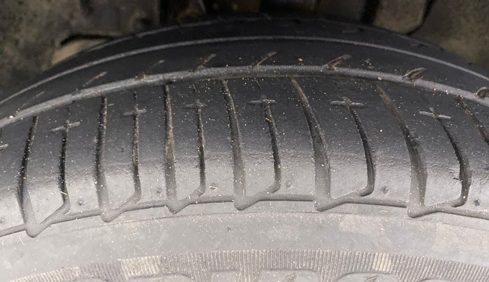 2018 Tata TIGOR Revotron XZA 1.2, Petrol, Automatic, 19,696 km, Left Front Tyre Tread