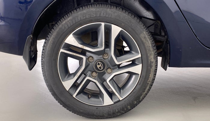 2018 Tata TIGOR Revotron XZA 1.2, Petrol, Automatic, 19,696 km, Right Rear Wheel