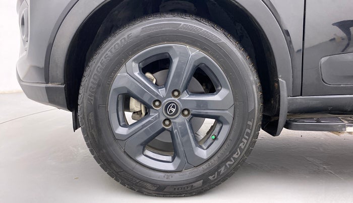 2022 Tata NEXON XZ PLUS DIESEL DARK EDITION, Diesel, Manual, 55,953 km, Left Front Wheel