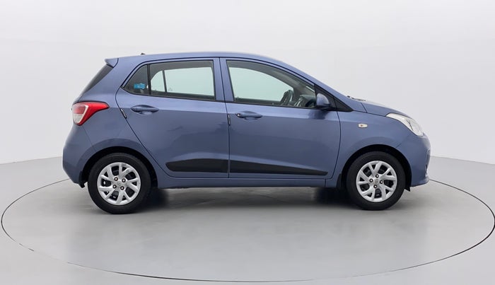 2017 Hyundai Grand i10 SPORTZ 1.2 KAPPA VTVT, CNG, Manual, 45,077 km, Right Side View