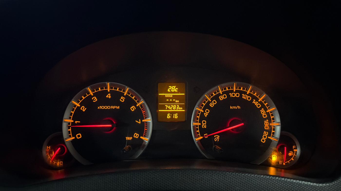 2016 Maruti Swift ZXI, Petrol, Manual, 74,273 km, Odometer Image