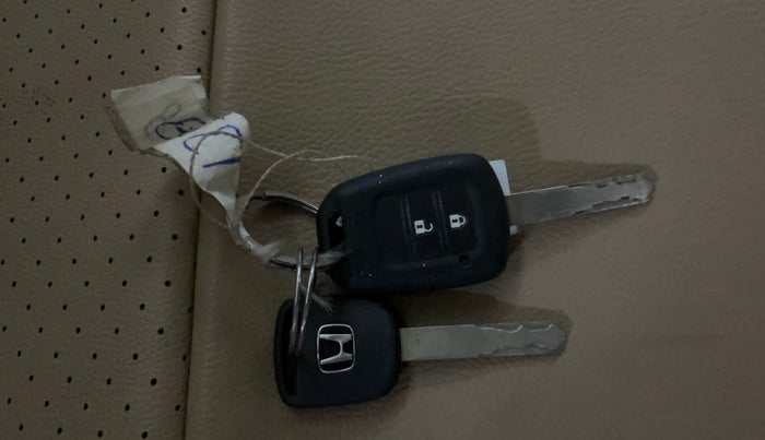 2015 Honda City 1.5L I-VTEC SV, Petrol, Manual, 53,121 km, Key Close Up