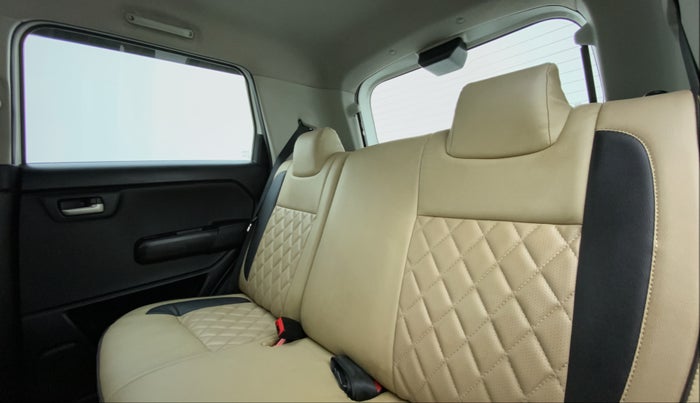 2019 Maruti New Wagon-R ZXI 1.2 old, Petrol, Manual, 24,333 km, Right Side Rear Door Cabin