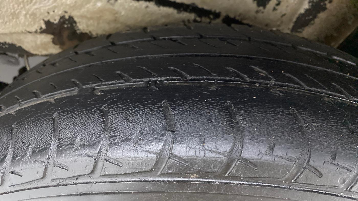 2019 Maruti New Wagon-R ZXI 1.2 old, Petrol, Manual, 24,333 km, Left Rear Tyre Tread