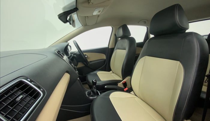 2017 Volkswagen Polo HIGHLINE1.2L PETROL, Petrol, Manual, 66,277 km, Right Side Front Door Cabin