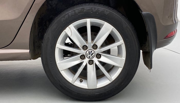 2017 Volkswagen Polo HIGHLINE1.2L PETROL, Petrol, Manual, 66,277 km, Left Rear Wheel
