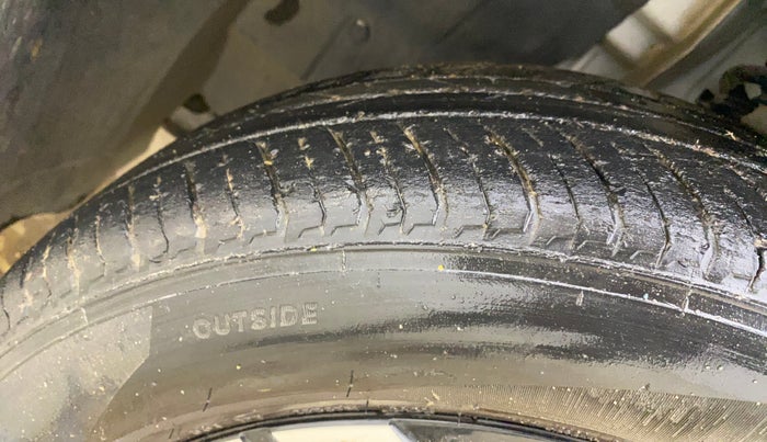 2021 Renault Kiger RXT (O) MT, Petrol, Manual, 38,965 km, Left Front Tyre Tread