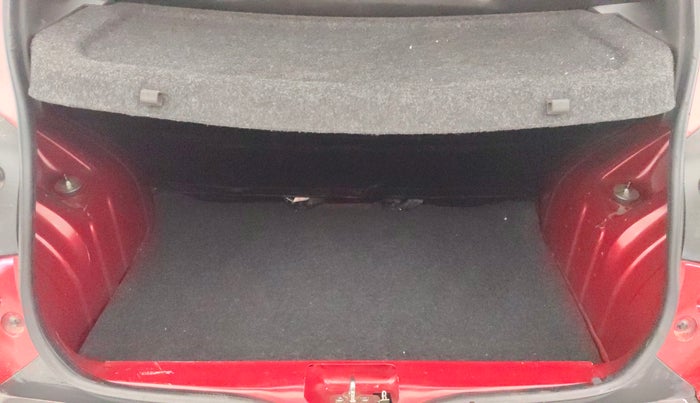 2019 Renault Kwid RXT 1.0 AMT (O), Petrol, Automatic, 31,016 km, Boot Inside