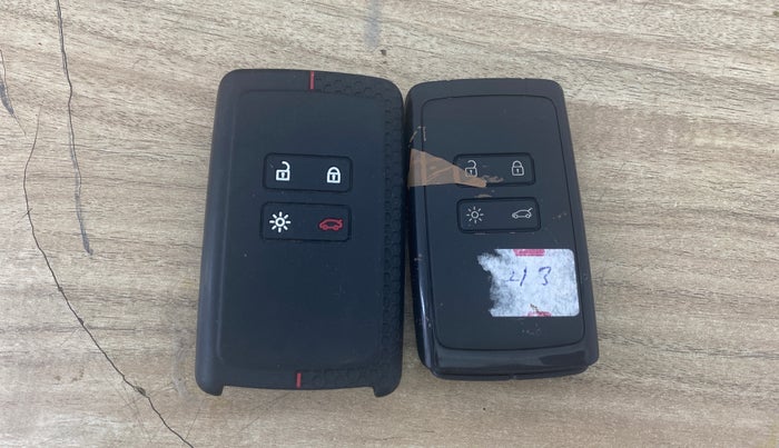 2020 Renault TRIBER RXZ, Petrol, Manual, 22,206 km, Key Close Up