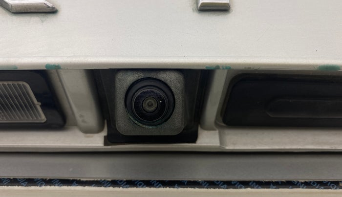 2020 Renault TRIBER RXZ, Petrol, Manual, 22,206 km, Parking Camera