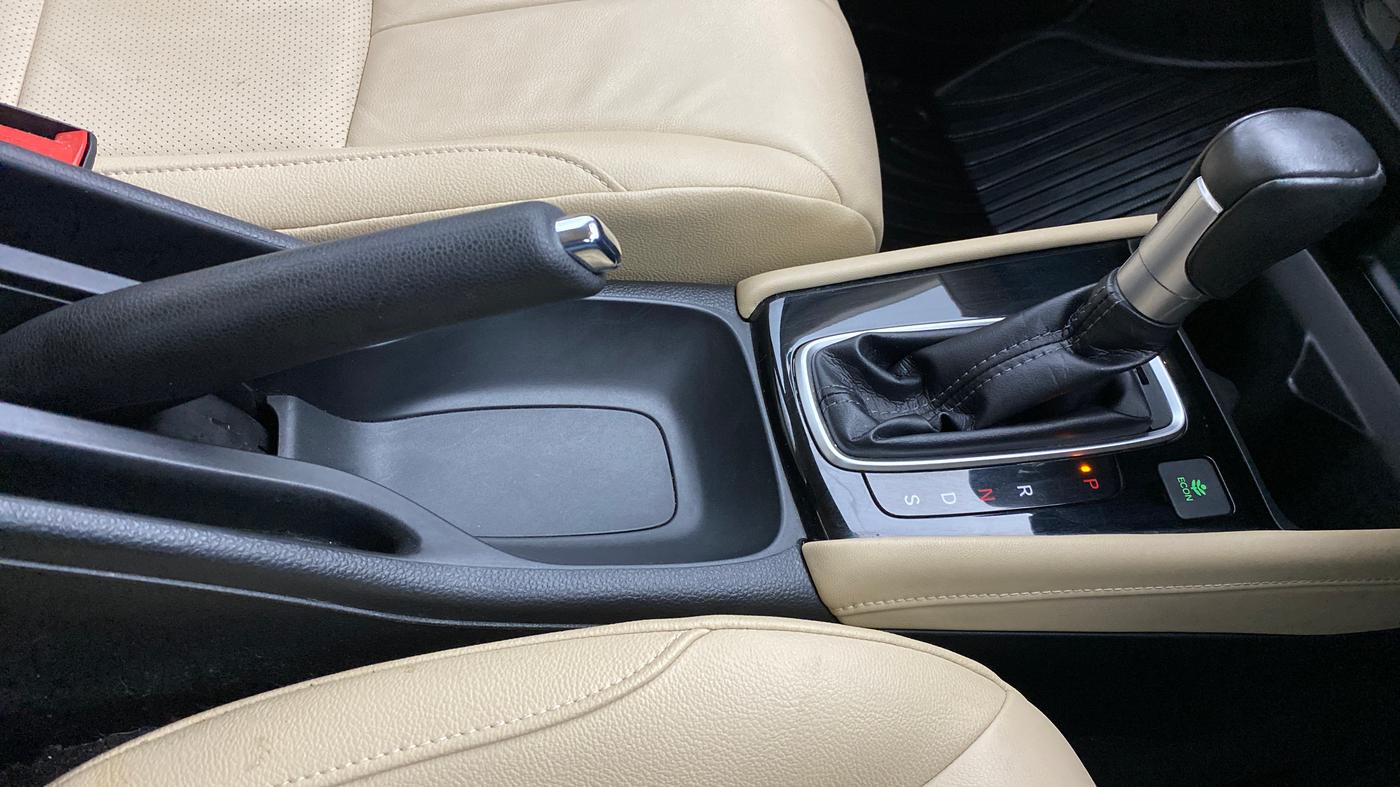 2020 Honda City ZX CVT, Petrol, Automatic, 6,708 km, Gear Lever