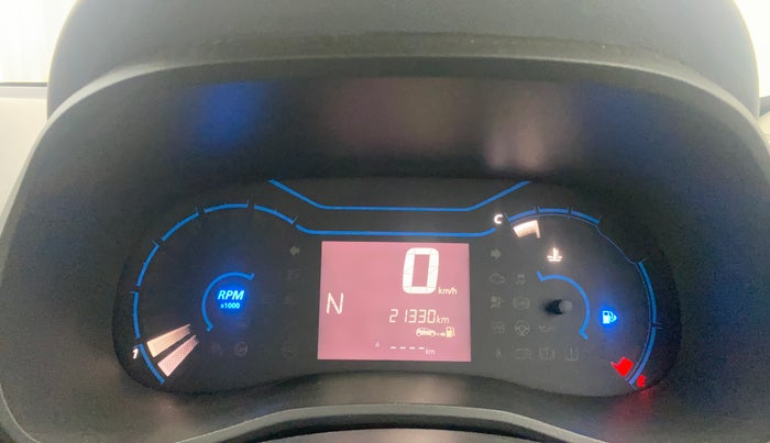2020 Renault Kwid RXT 1.0 AMT, Petrol, Automatic, 21,330 km, Odometer Image