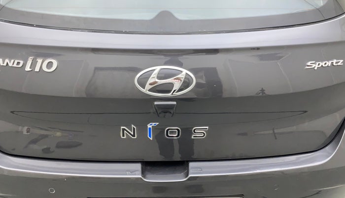 2021 Hyundai GRAND I10 NIOS SPORTZ 1.2 KAPPA VTVT CNG, CNG, Manual, 42,116 km, Dicky (Boot door) - Minor scratches