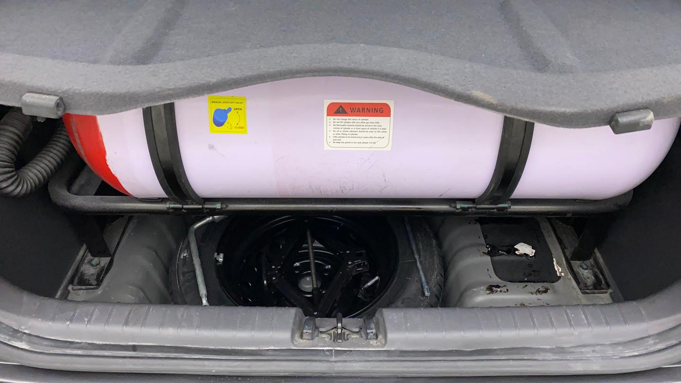2021 Hyundai GRAND I10 NIOS SPORTZ 1.2 KAPPA VTVT CNG, CNG, Manual, 42,116 km, Boot Inside