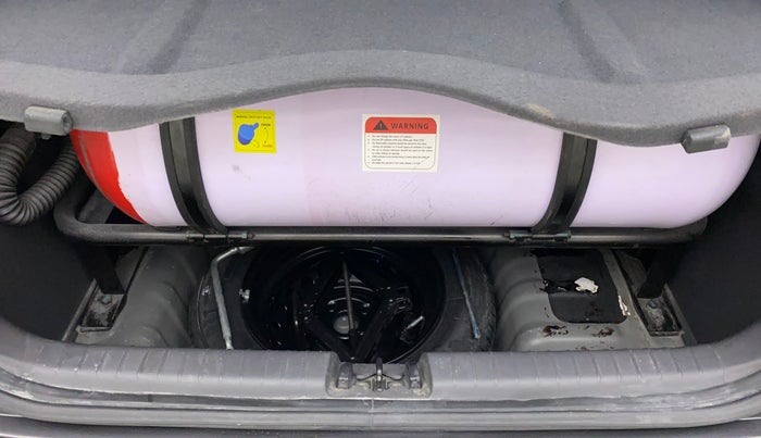 2021 Hyundai GRAND I10 NIOS SPORTZ 1.2 KAPPA VTVT CNG, CNG, Manual, 42,116 km, Boot Inside