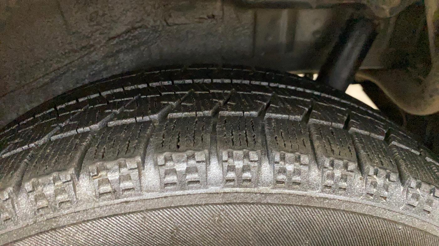 2015 Maruti Wagon R 1.0 VXI, Petrol, Manual, 51,019 km, Left Rear Tyre Tread