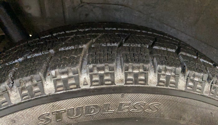 2015 Maruti Wagon R 1.0 VXI, Petrol, Manual, 51,019 km, Right Rear Tyre Tread