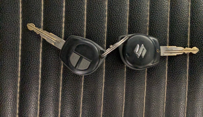 2015 Maruti Wagon R 1.0 VXI, Petrol, Manual, 51,019 km, Key Close Up